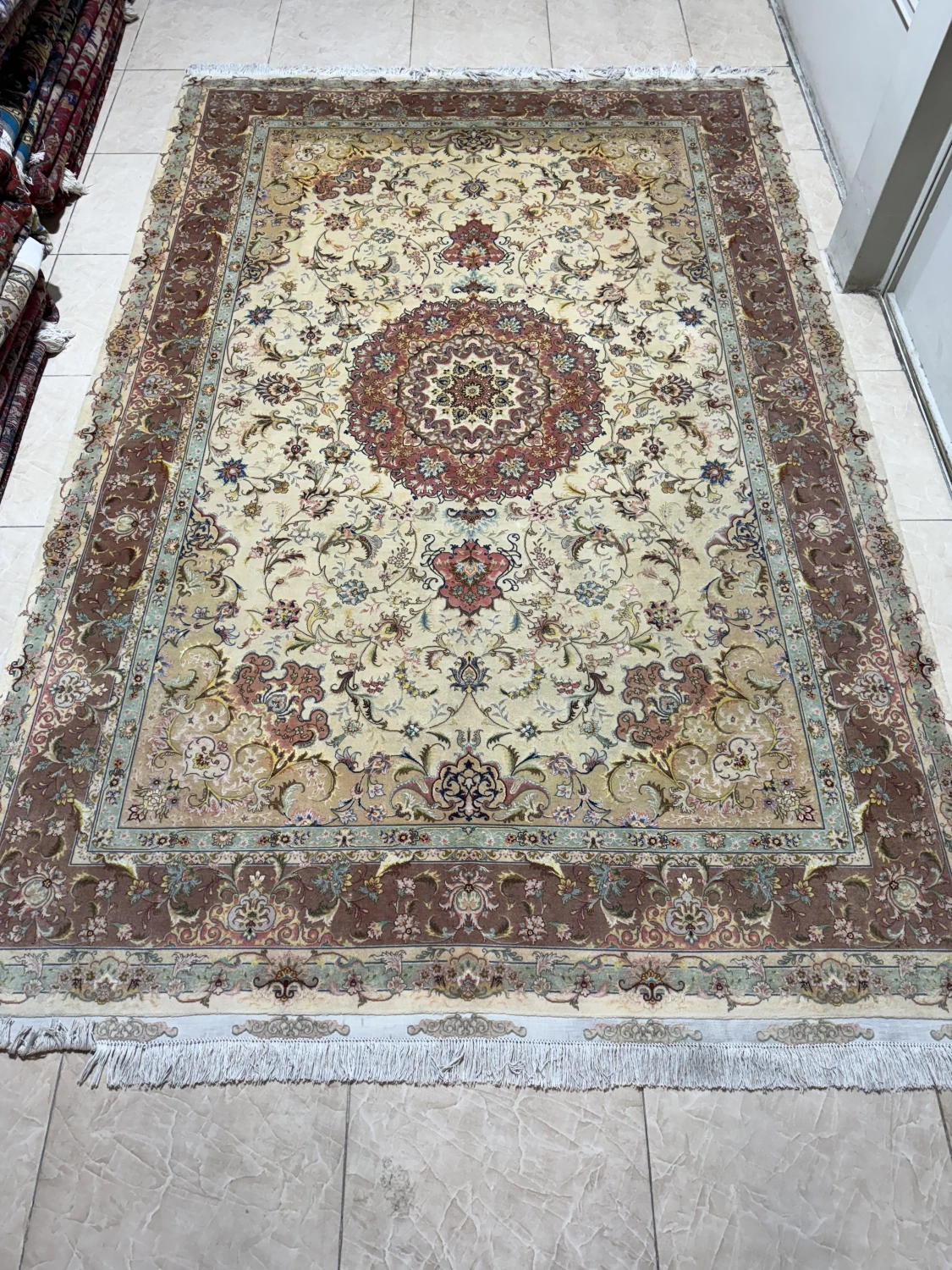 carpet-farshboom-5502617038