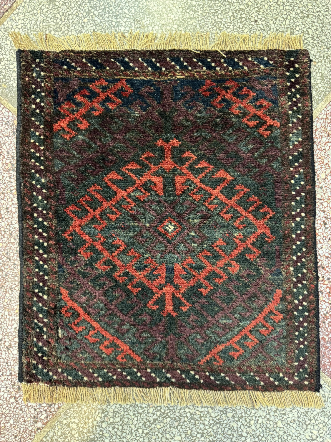 carpet-farshboom-5836747622