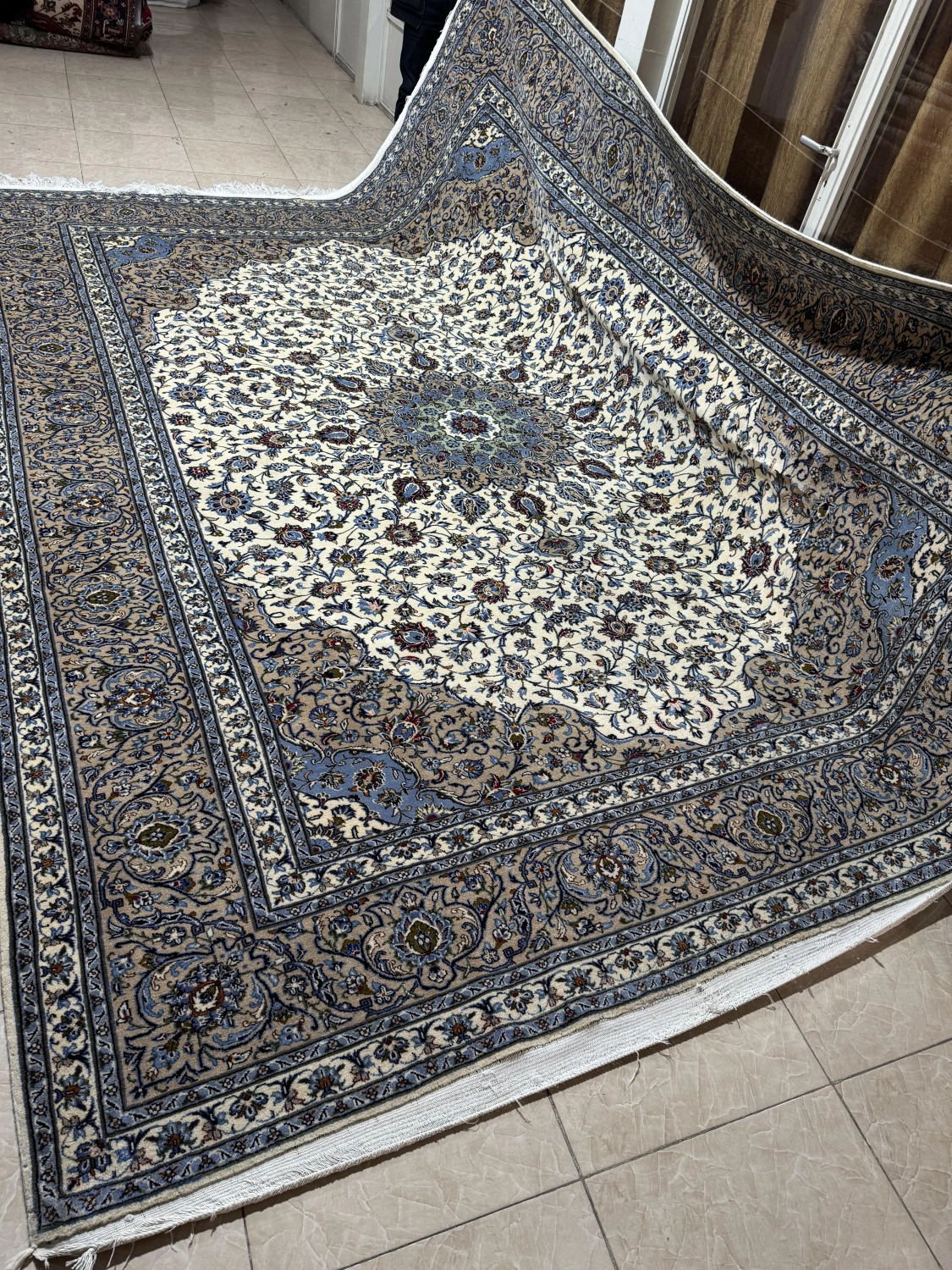 carpet-farshboom-6622777836