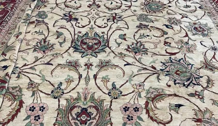 carpet-farshboom-8354804077