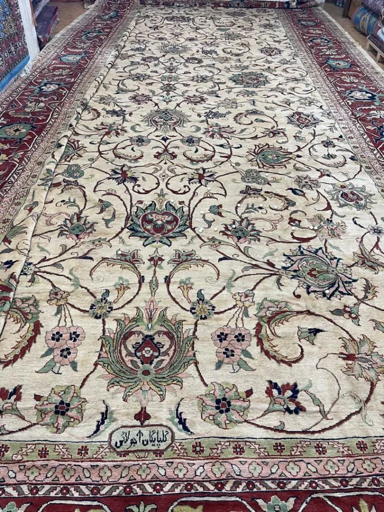 carpet-farshboom-8354804077