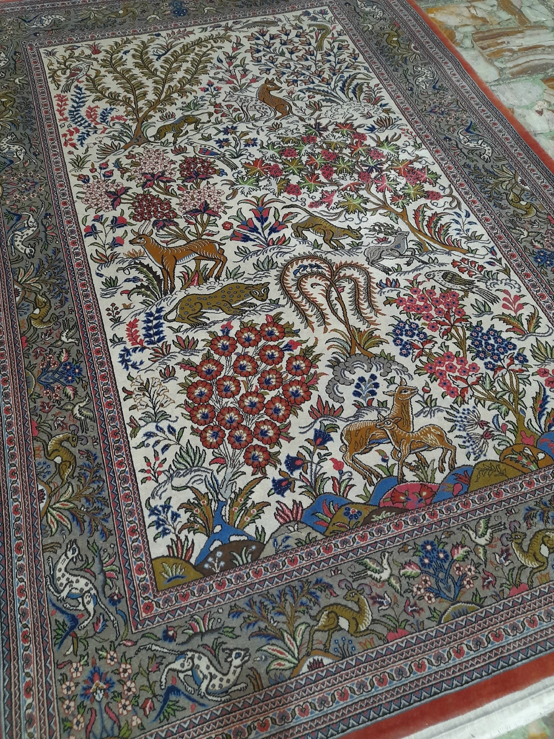 carpet-farshboom-8646290895