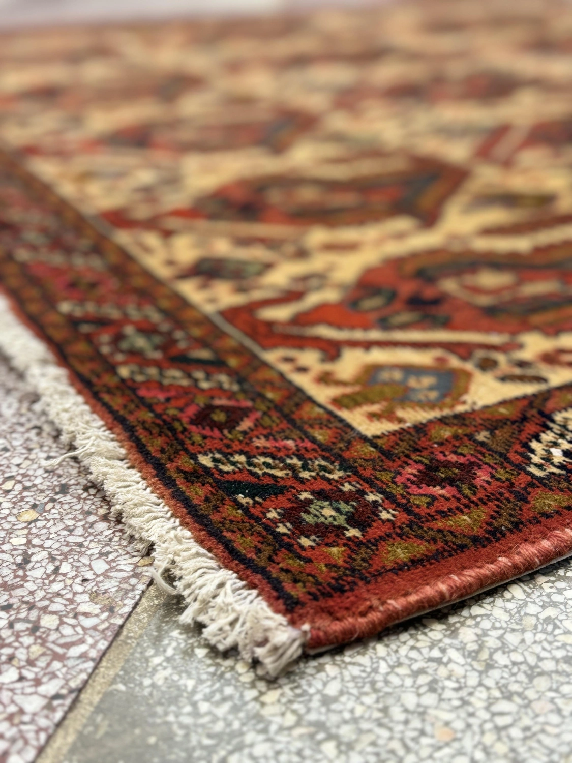 carpet-farshboom-8894809950