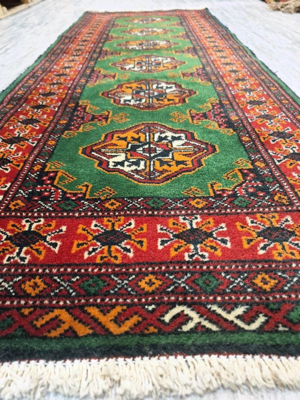 carpet-farshboom-0387896515