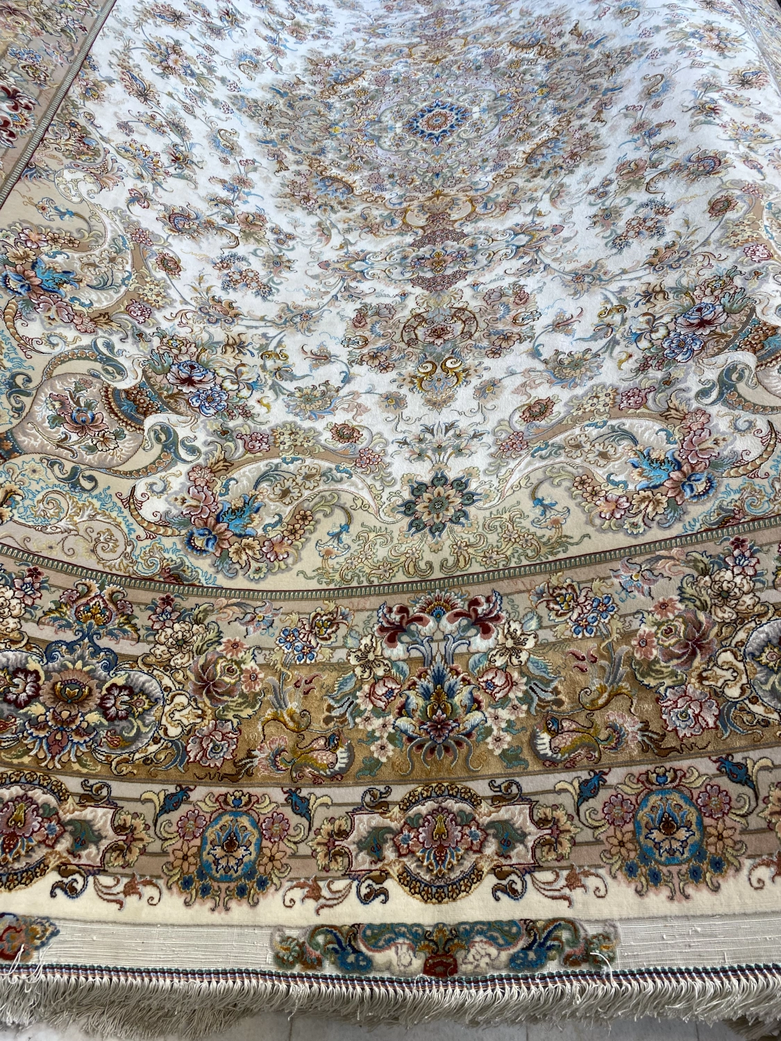 carpet-farshboom-0953445951
