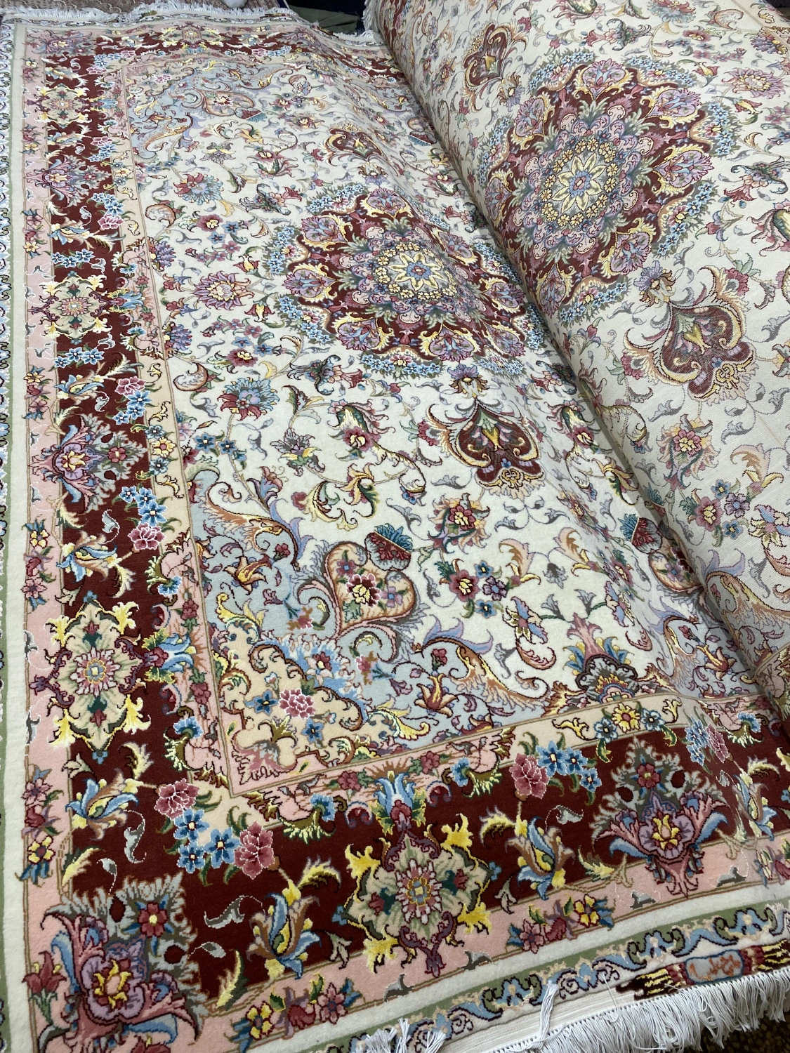 carpet-farshboom-1205263988