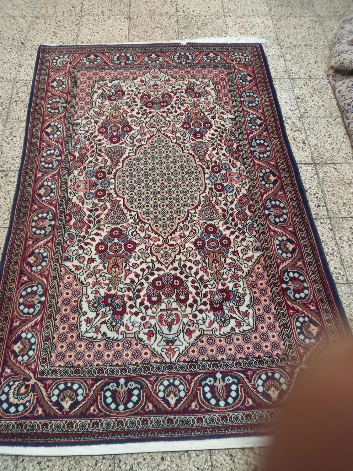 carpet-farshboom-1260810084