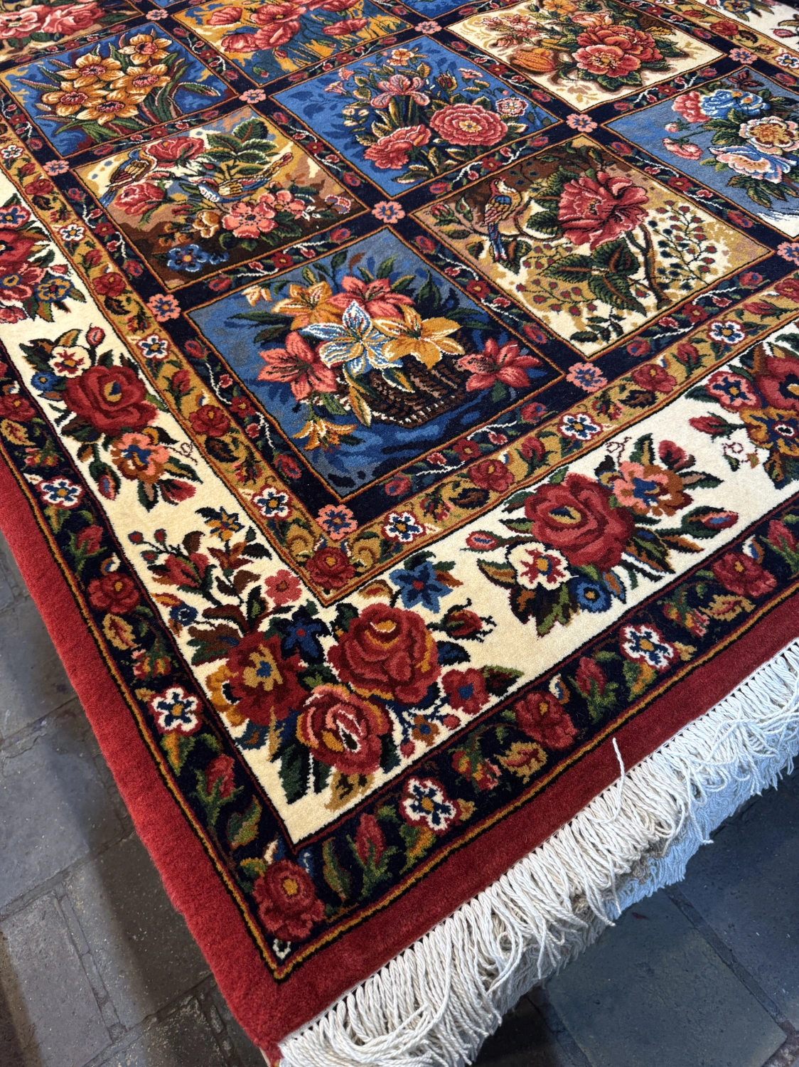 carpet-farshboom-1305832388
