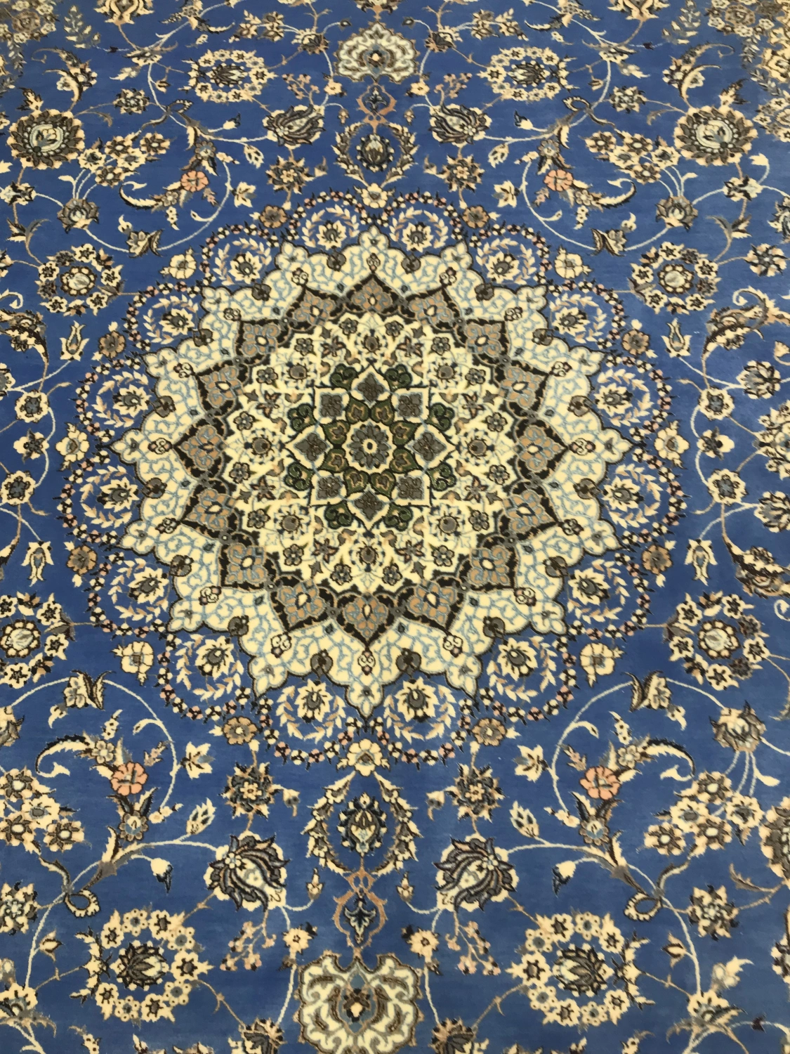 carpet-farshboom-1417604381