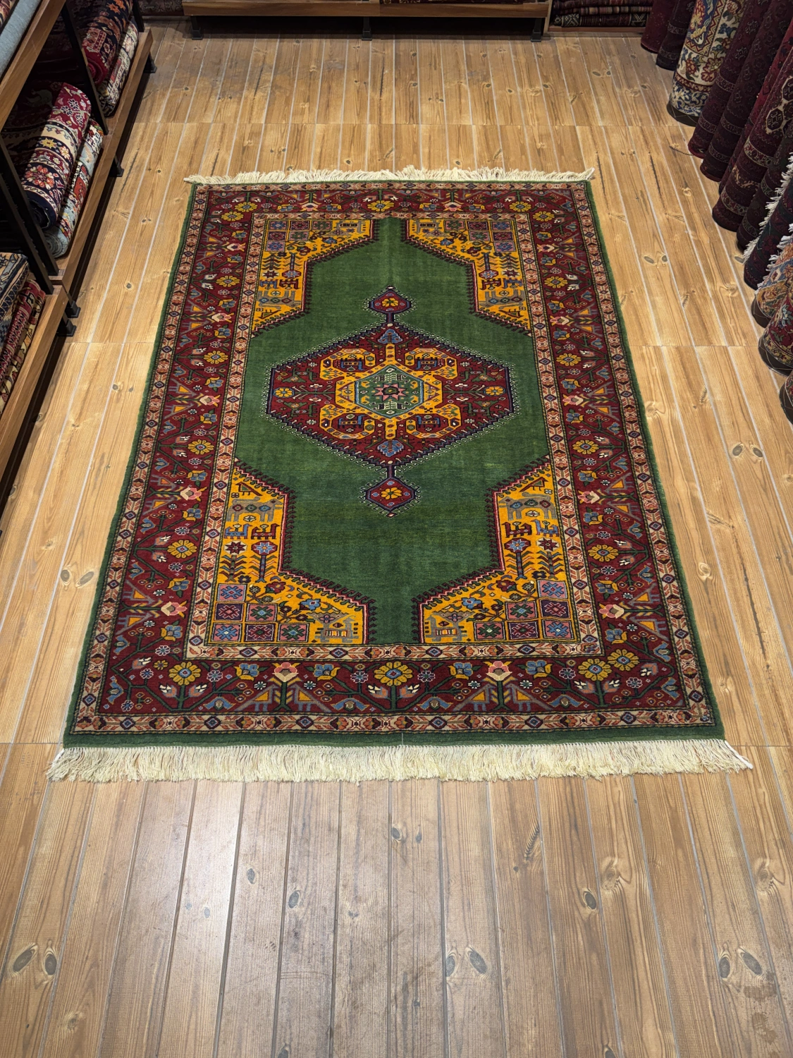 carpet-farshboom-1505858816