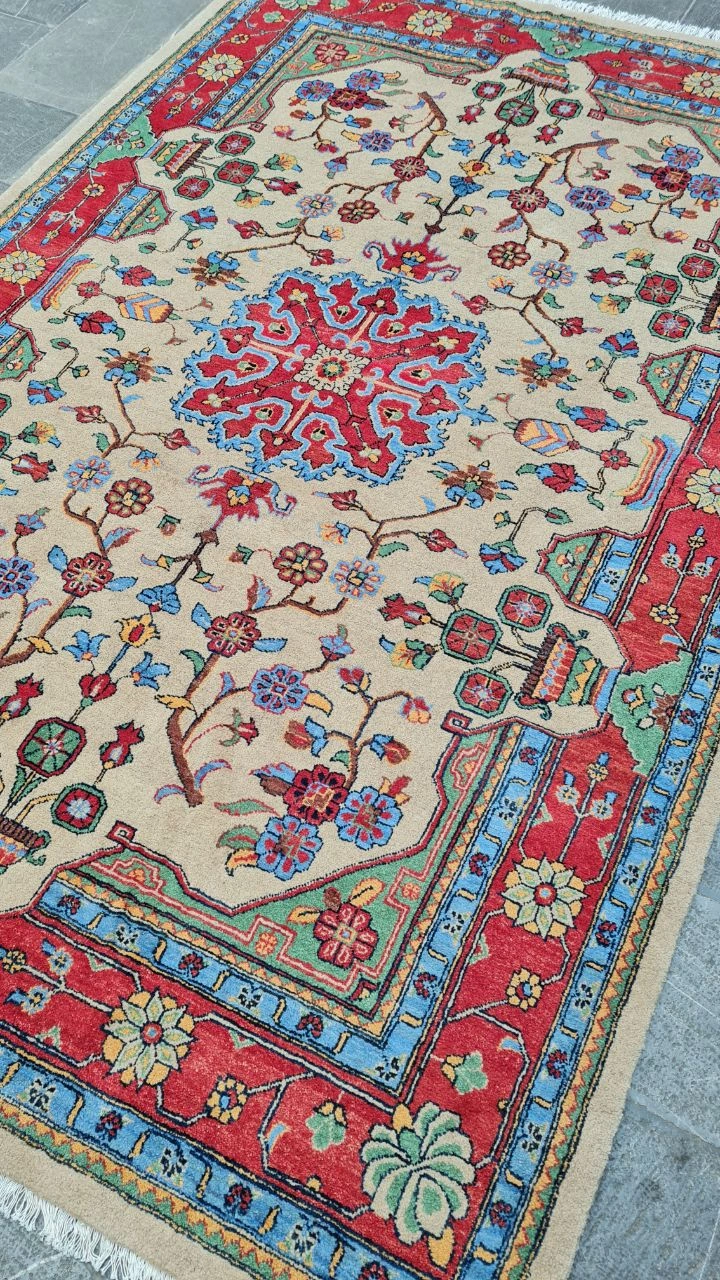 carpet-farshboom-1516930439