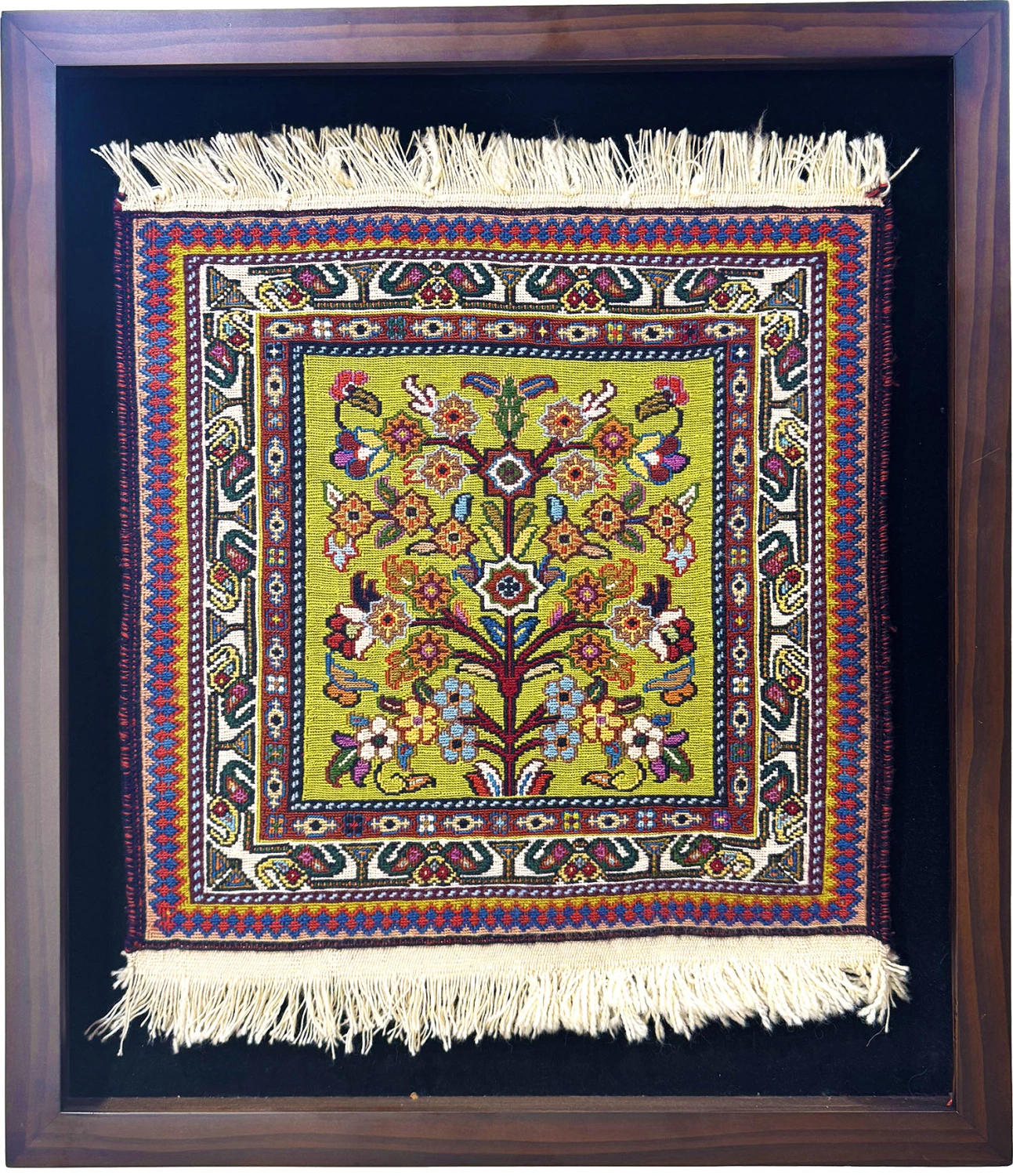 carpet-farshboom-1695209193