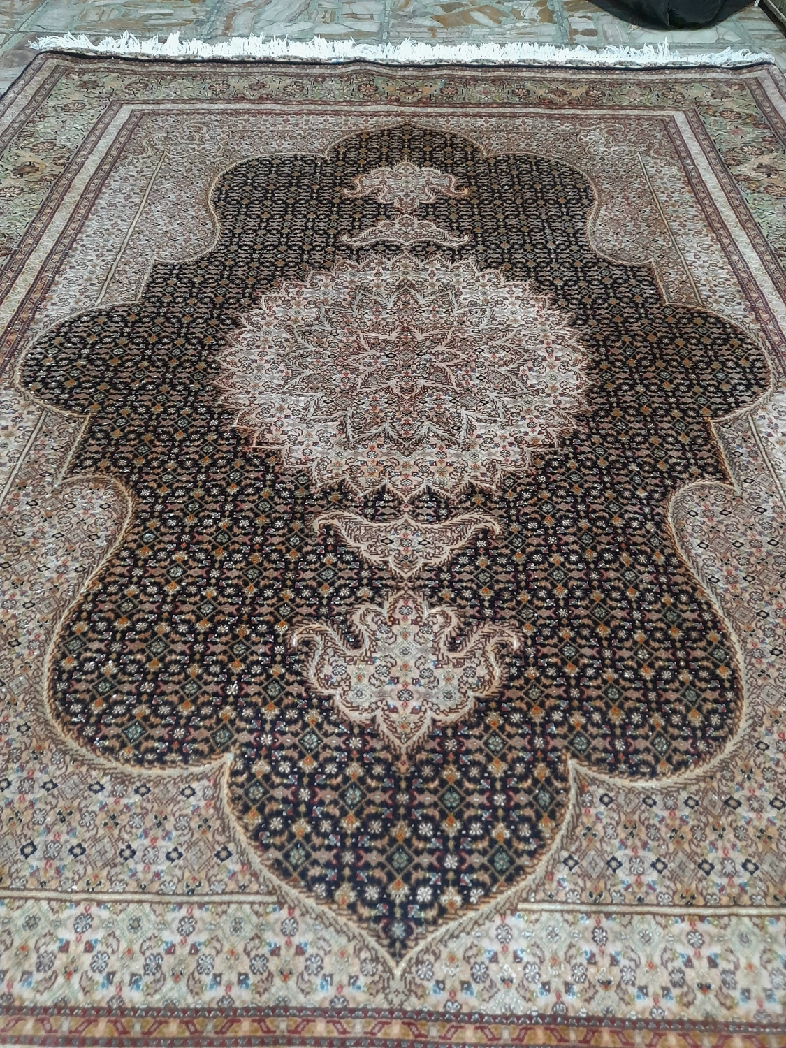carpet-farshboom-2072056210