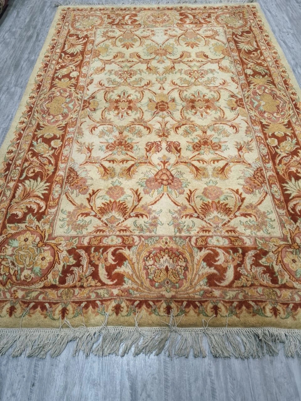 carpet-farshboom-2111720158