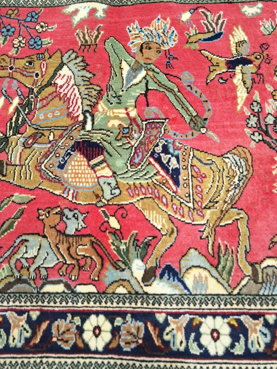 carpet-farshboom-2131096126