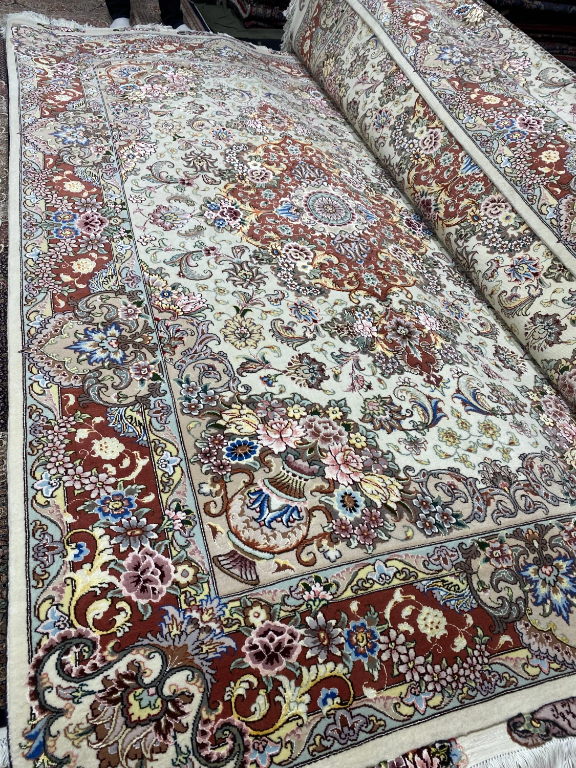 carpet-farshboom-2281772515
