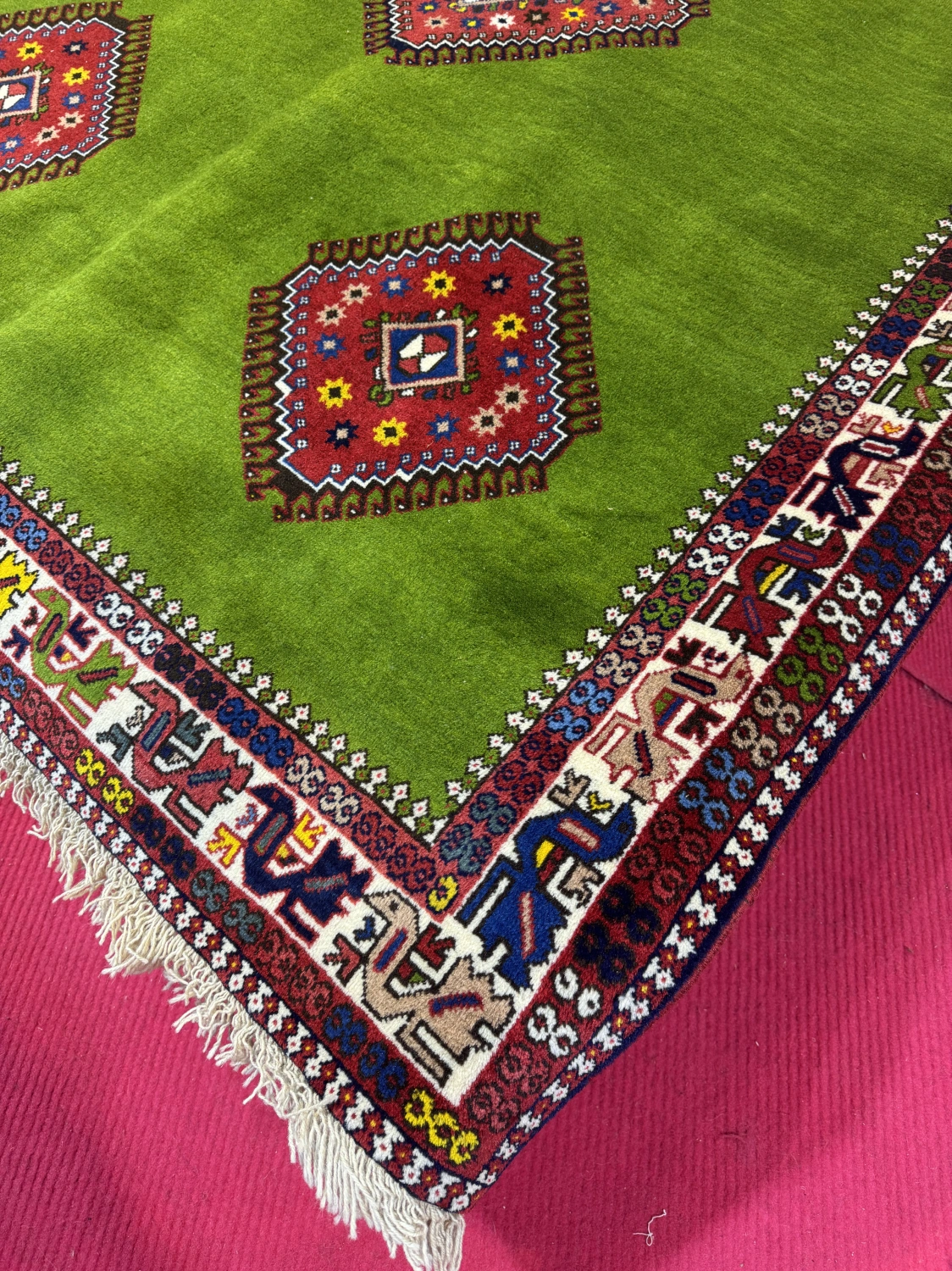 carpet-farshboom-2304888994