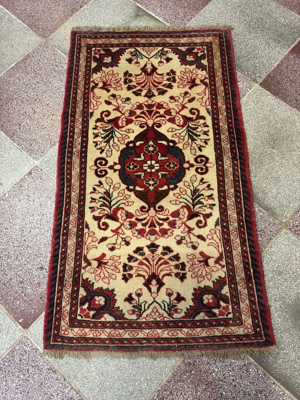 carpet-farshboom-2482268937