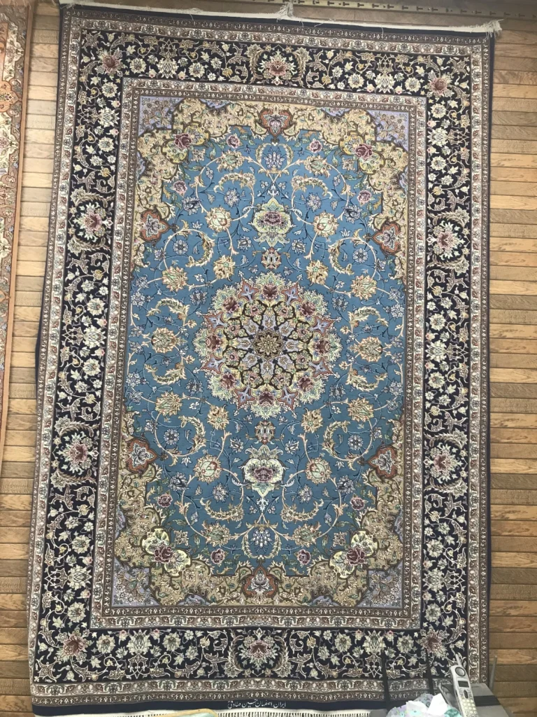 carpet-farshboom-2485624815
