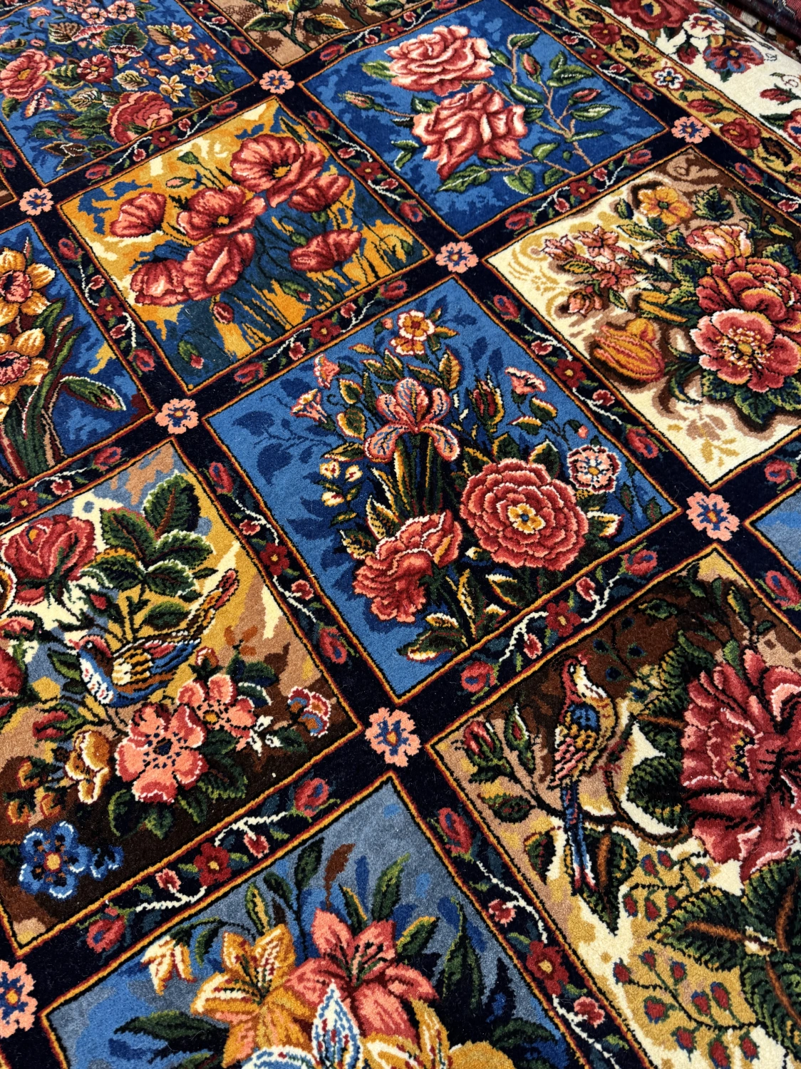 carpet-farshboom-2805530292