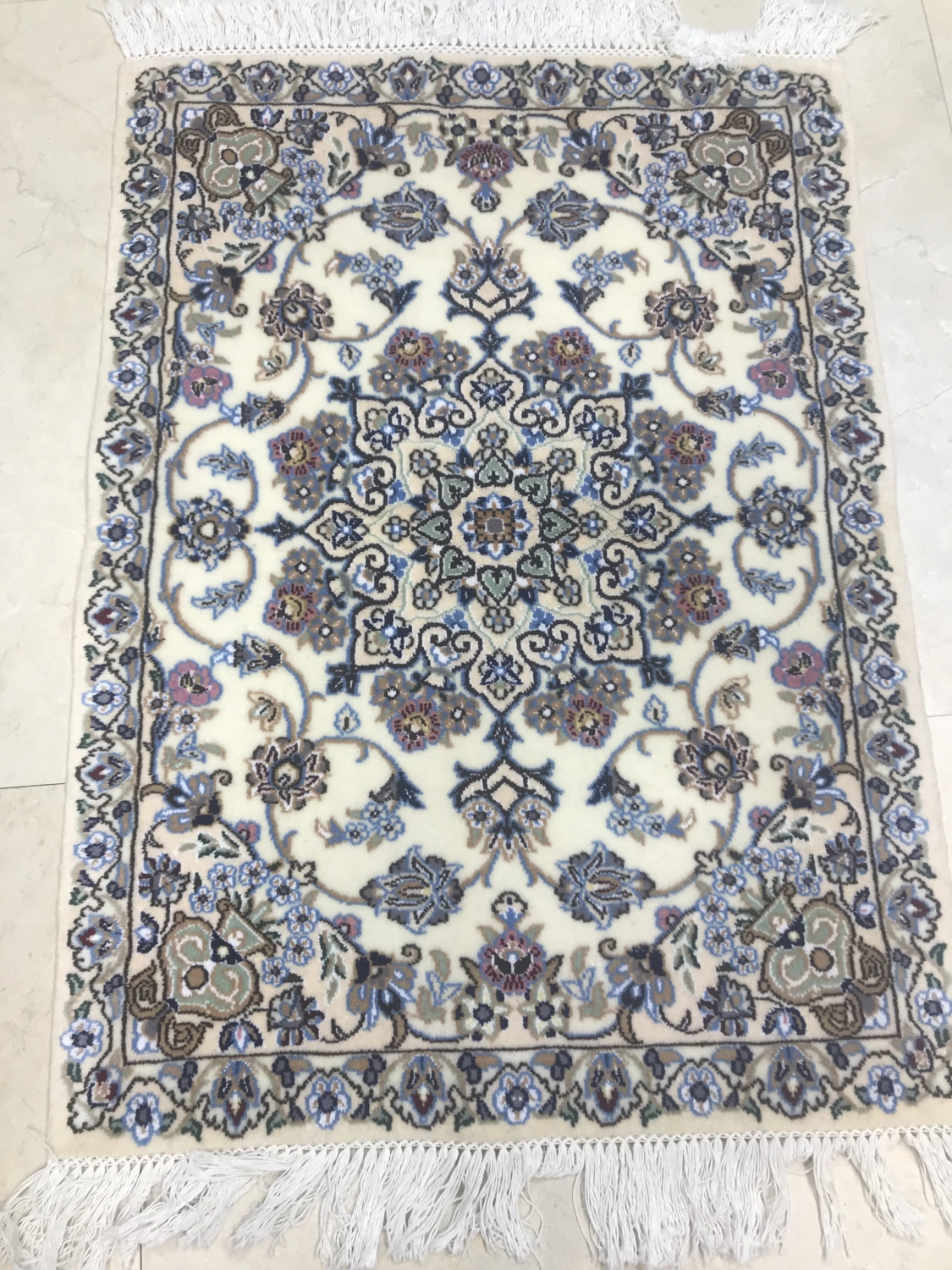 carpet-farshboom-3155721604