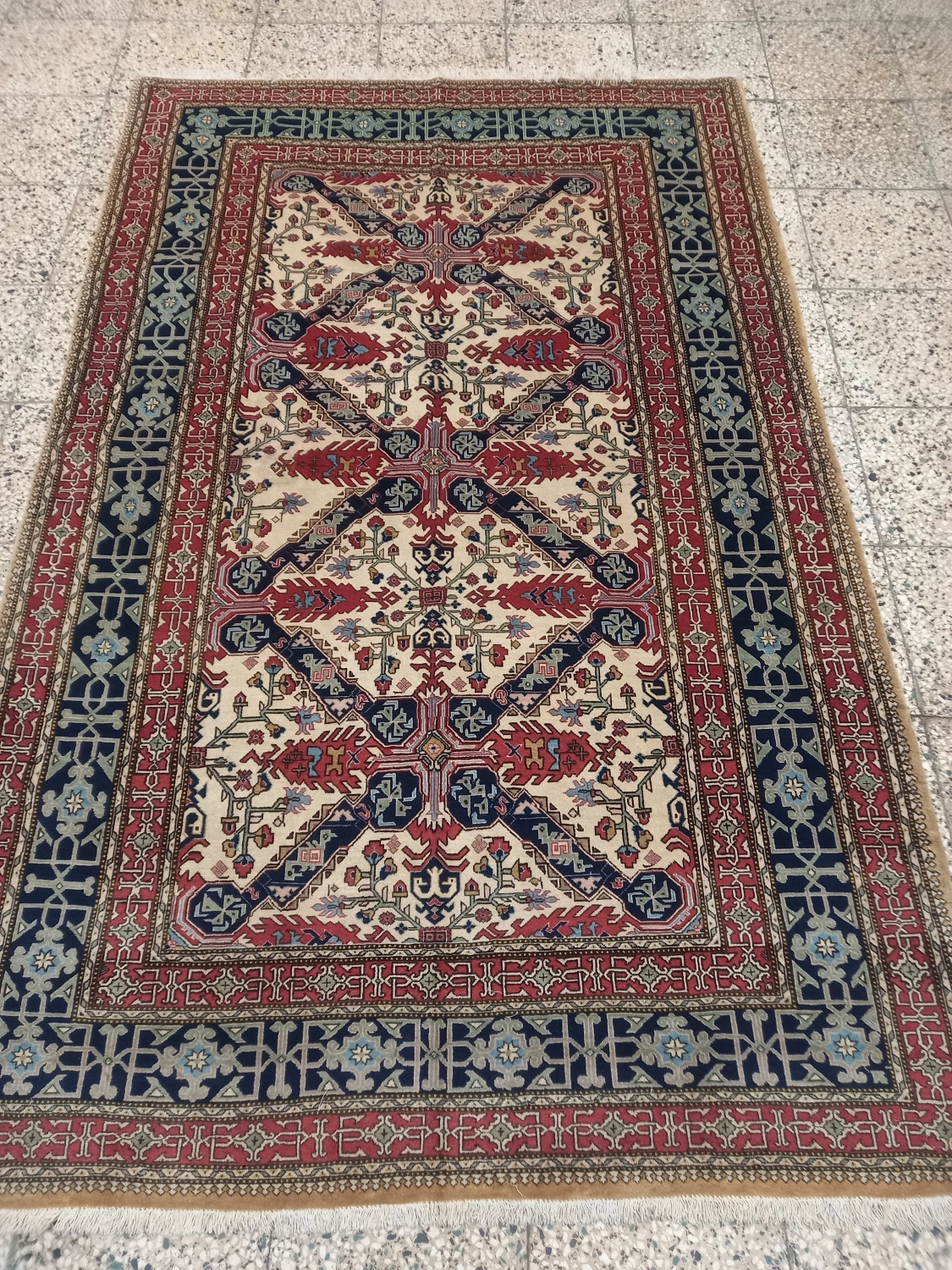 carpet-farshboom-4324920846
