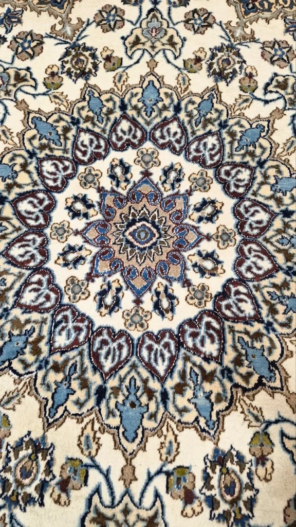 carpet-farshboom-5447162332