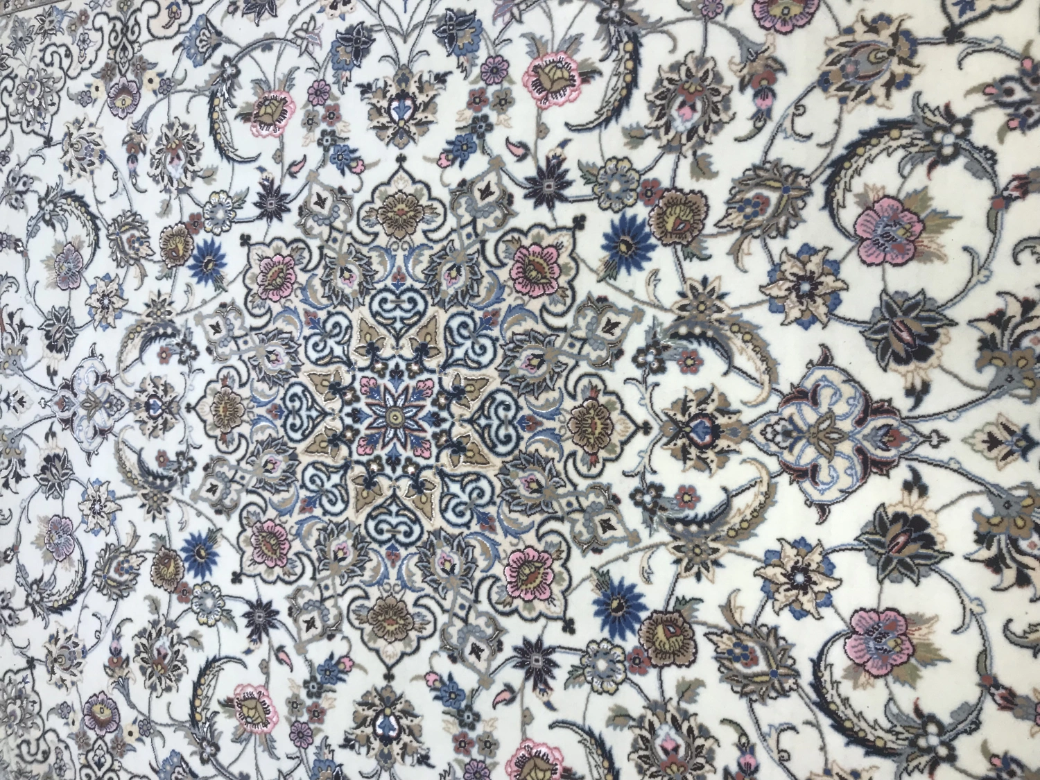 carpet-farshboom-5793398166