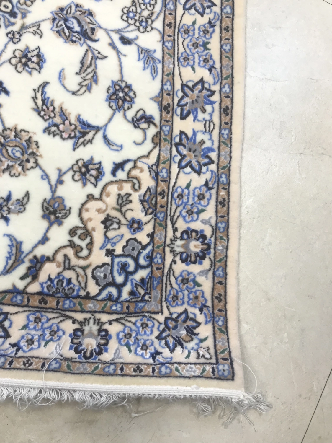 carpet-farshboom-6185921186