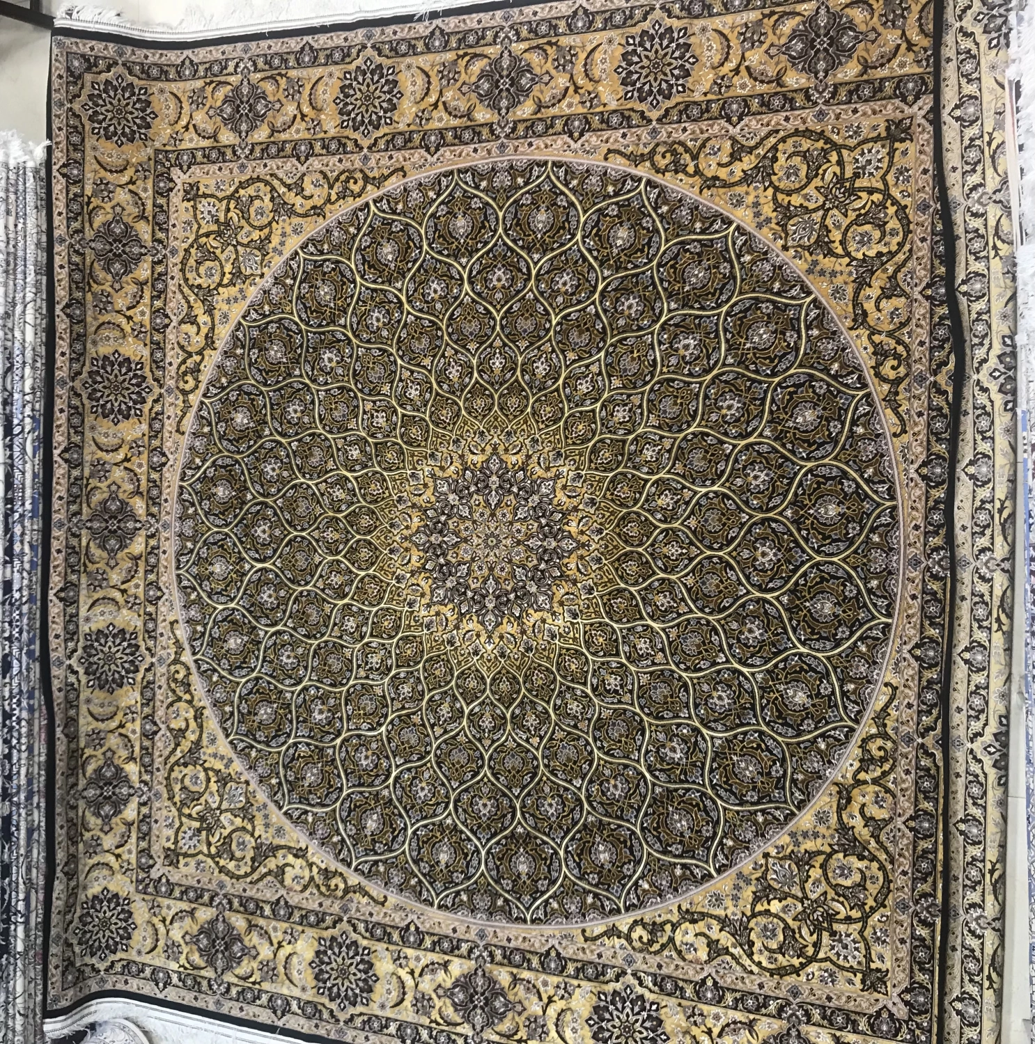 carpet-farshboom-6965308103