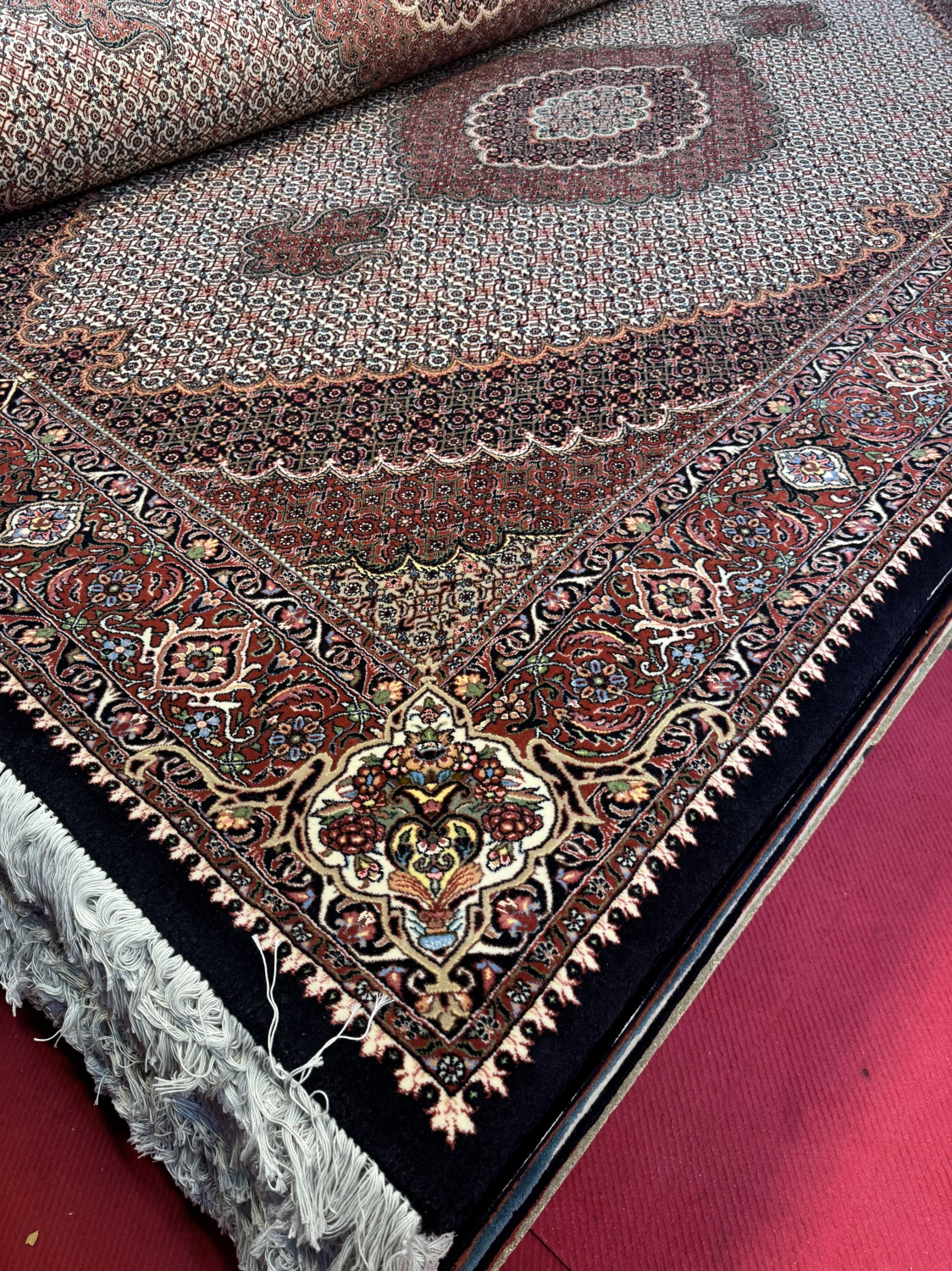 carpet-farshboom-7988801832