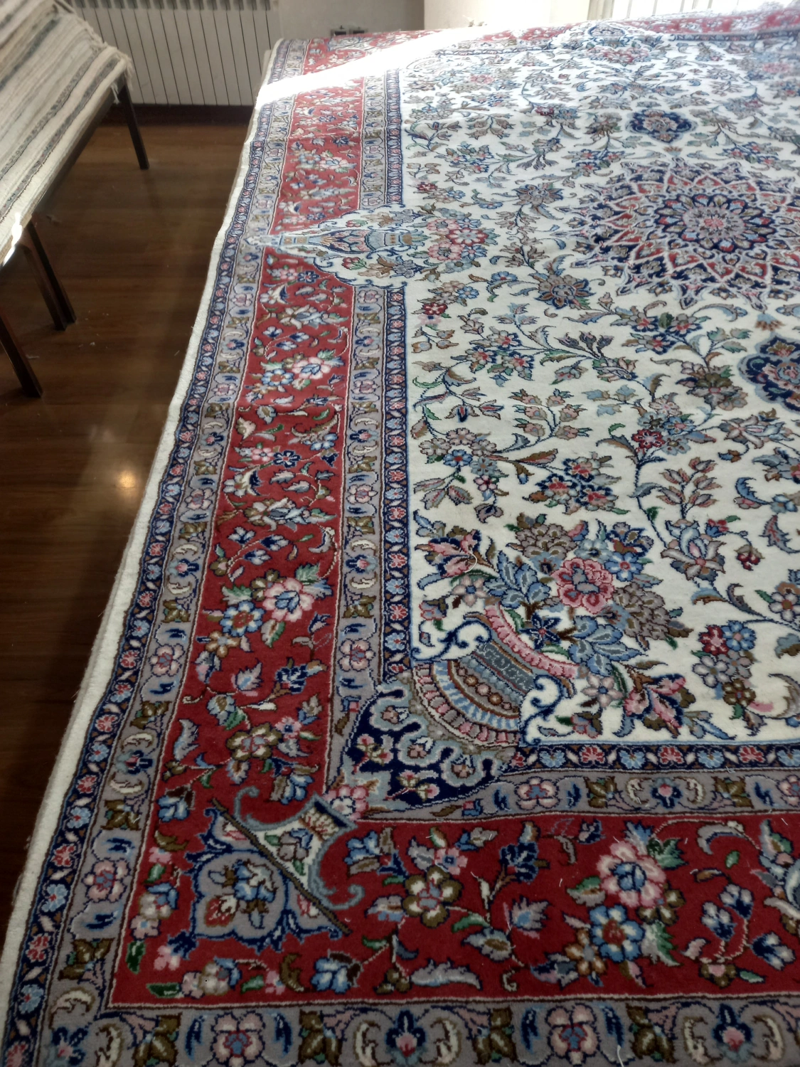 carpet-farshboom-8152634951