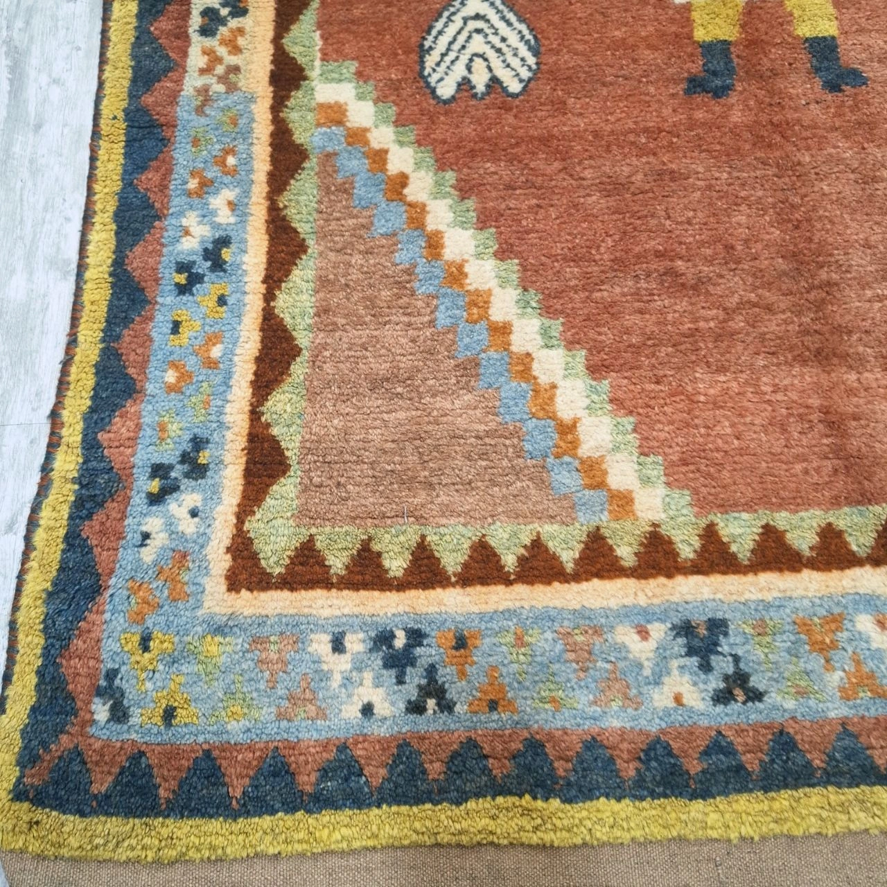 carpet-farshboom-9810986951