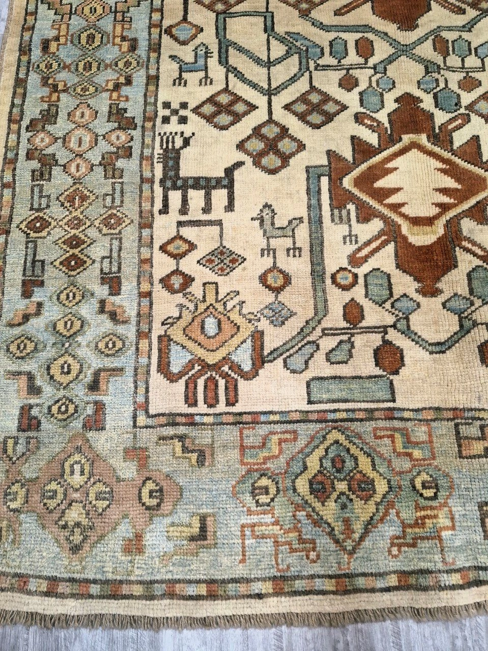 carpet-farshboom-9894901692