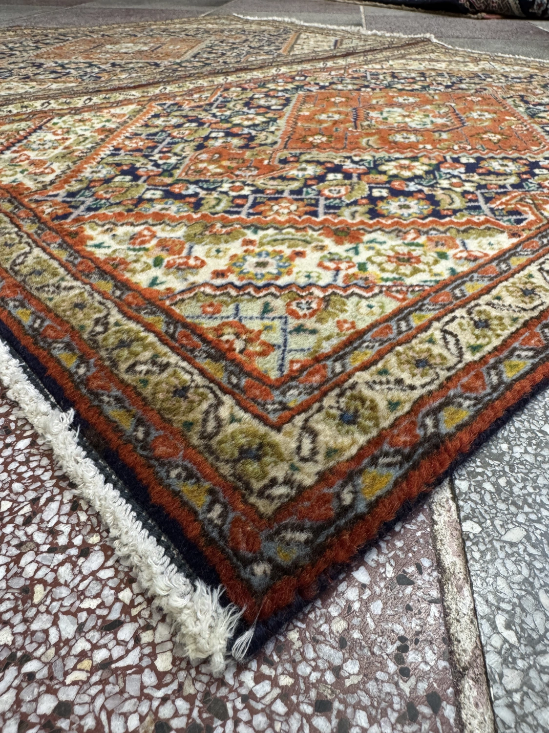 carpet-farshboom-0424371586