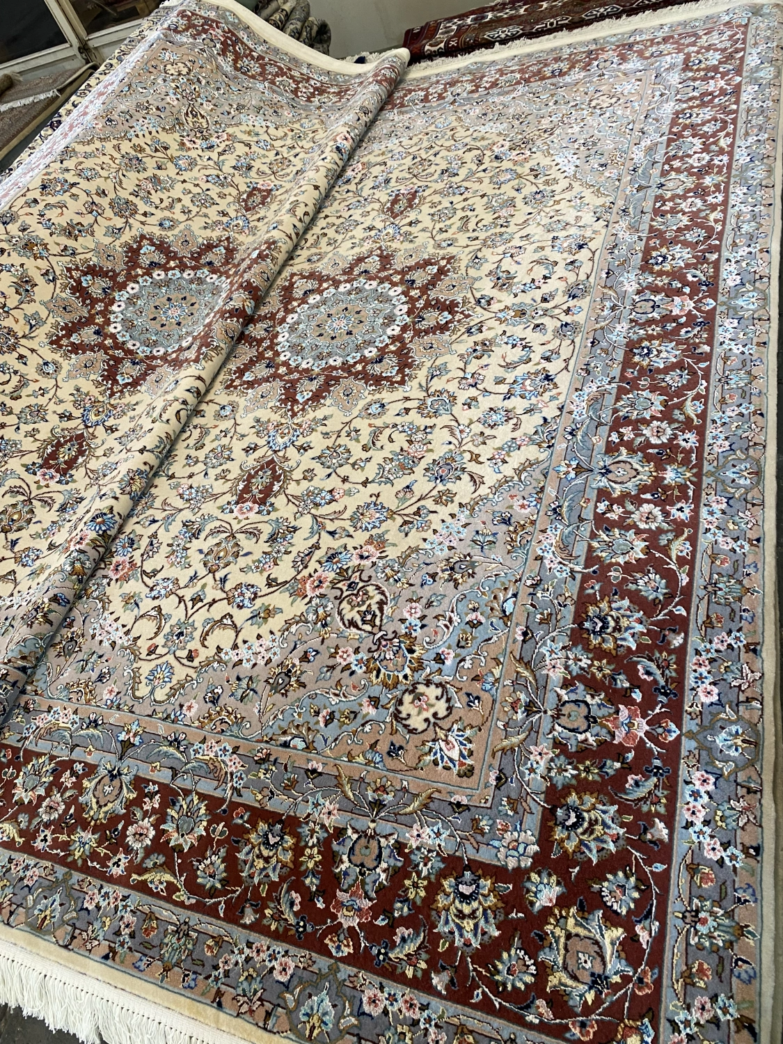 carpet-farshboom-0528695085