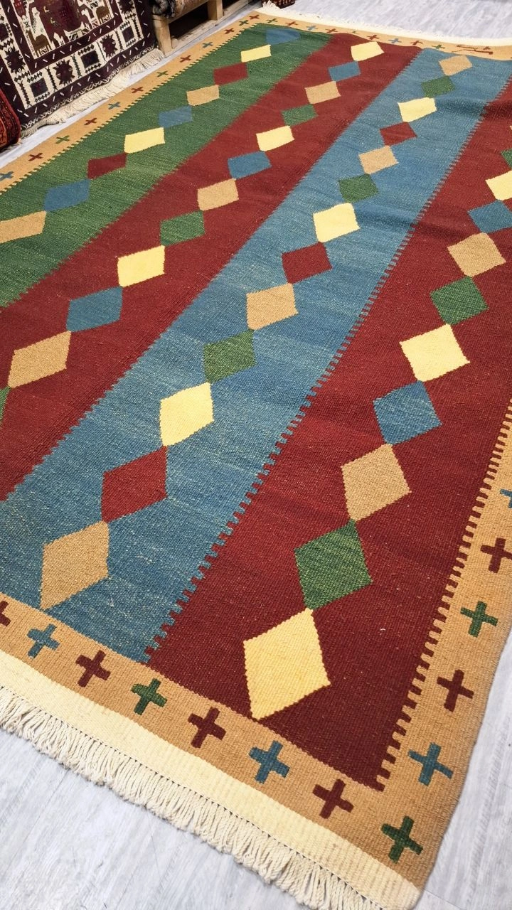 carpet-farshboom-1021591553