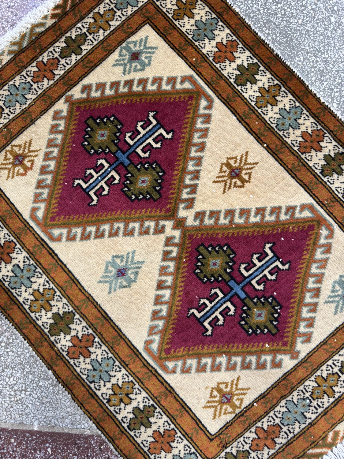 carpet-farshboom-1240033346