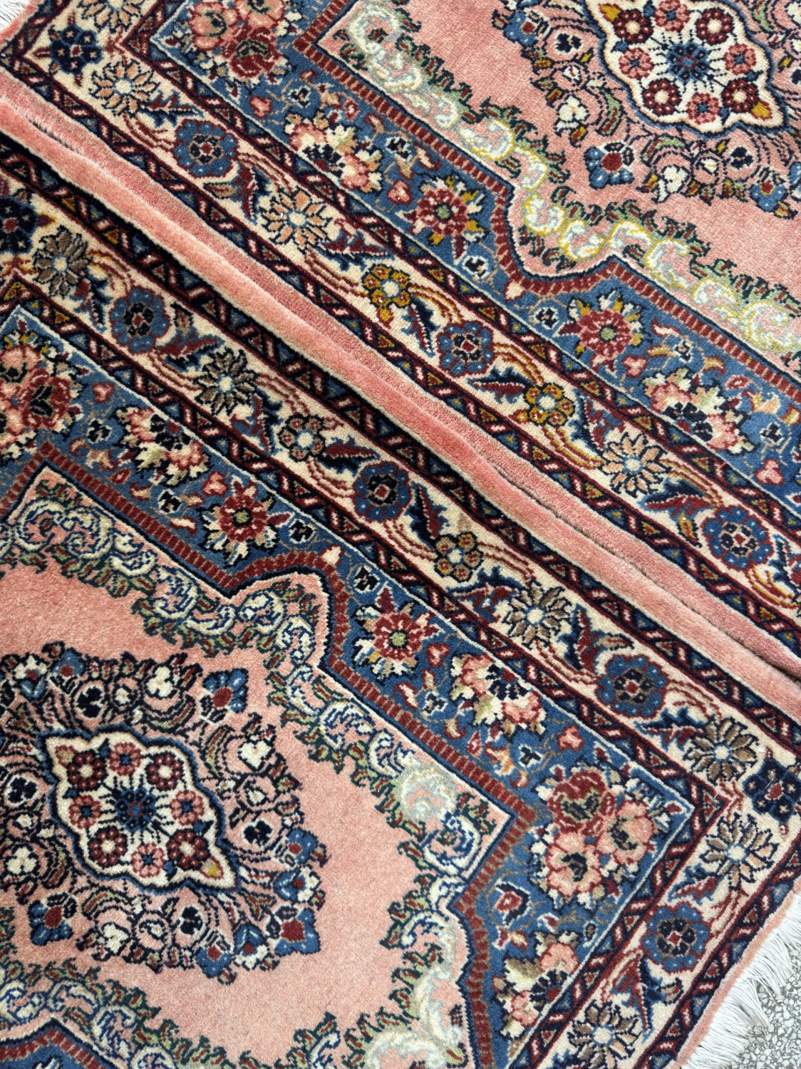carpet-farshboom-1775724245