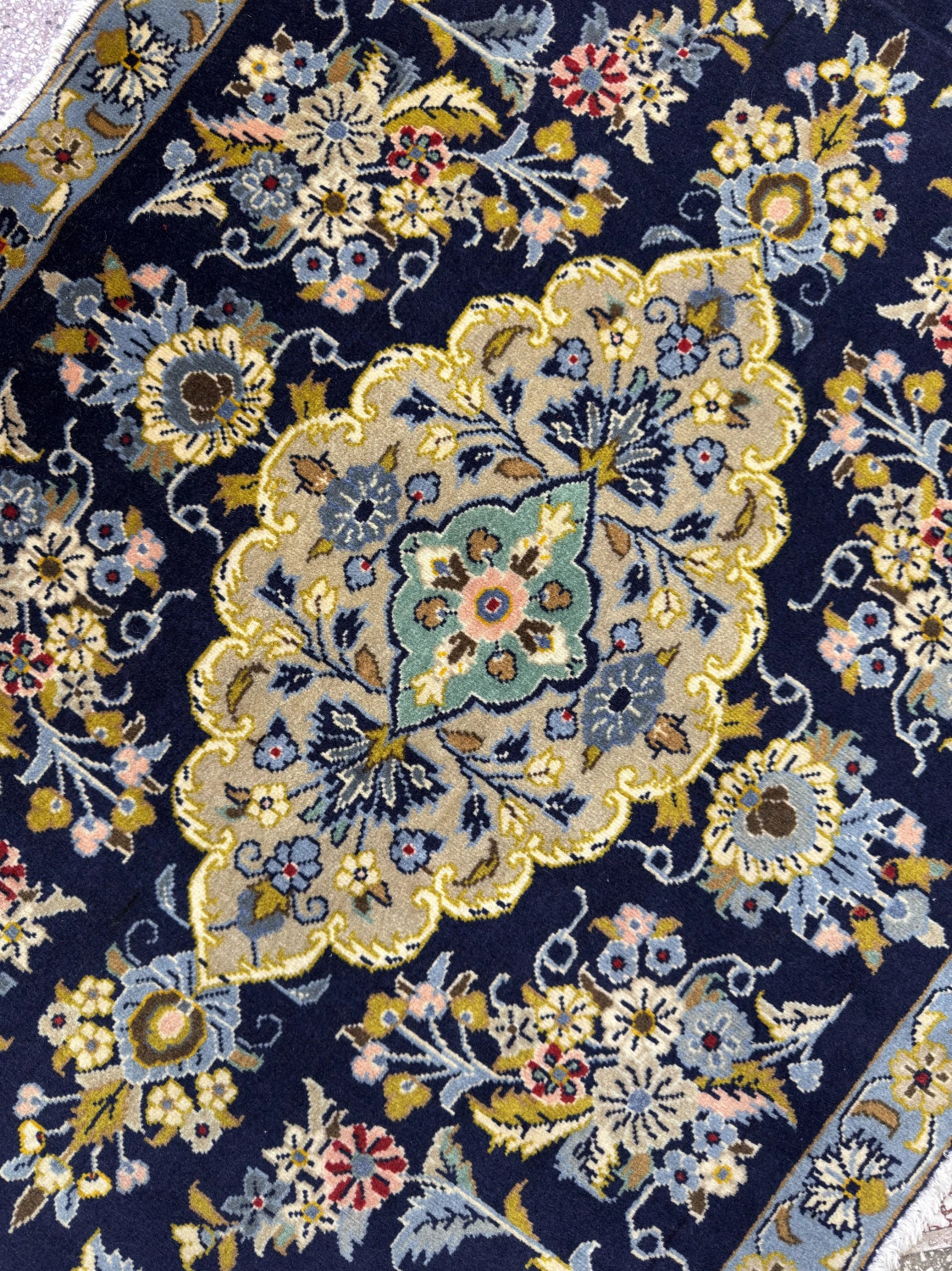 carpet-farshboom-2807722790