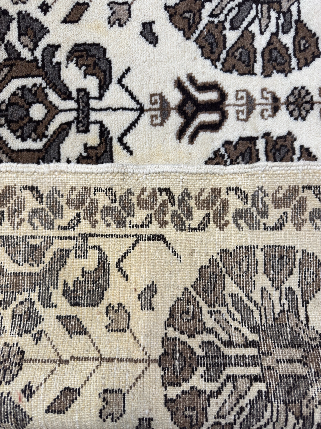 carpet-farshboom-2924037166