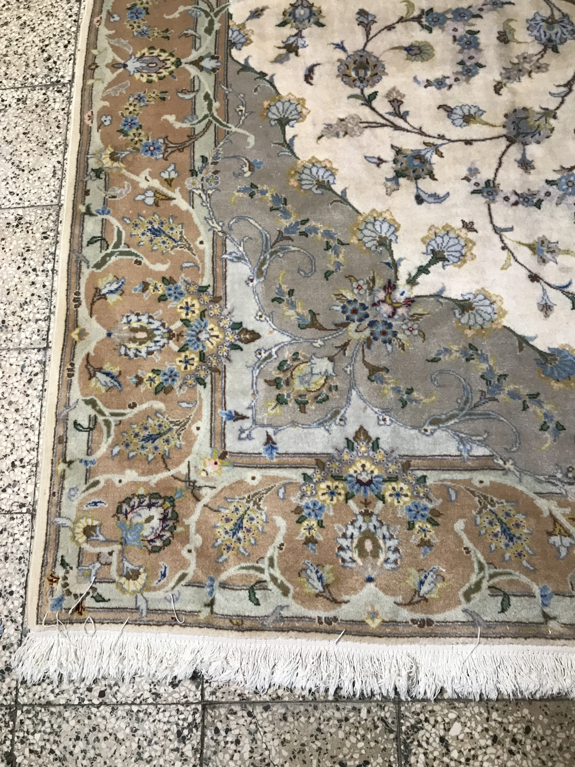 carpet-farshboom-2948318860