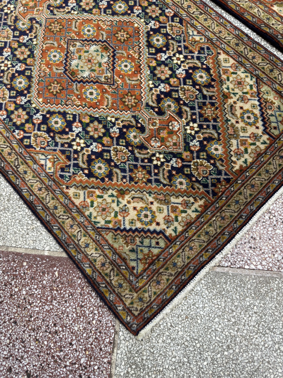 carpet-farshboom-3357807500