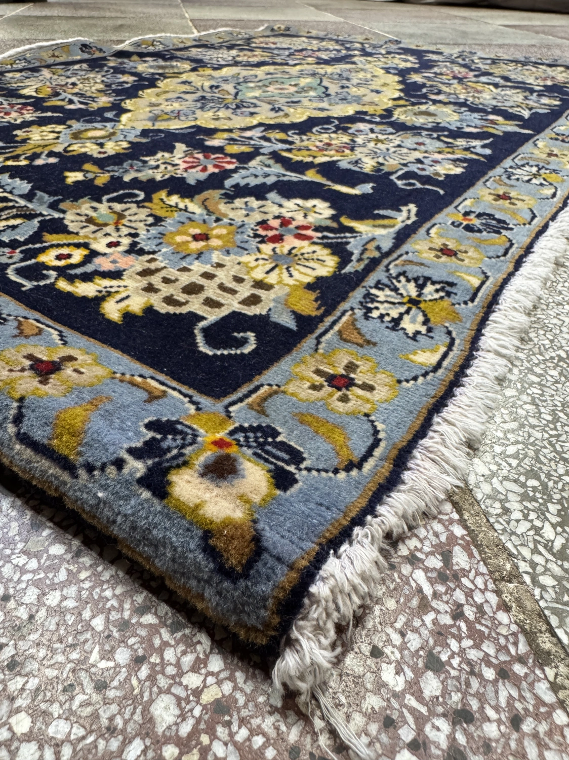 carpet-farshboom-3903459869