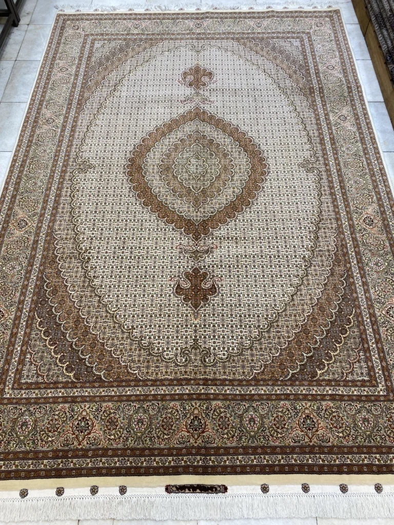 carpet-farshboom-3956578266