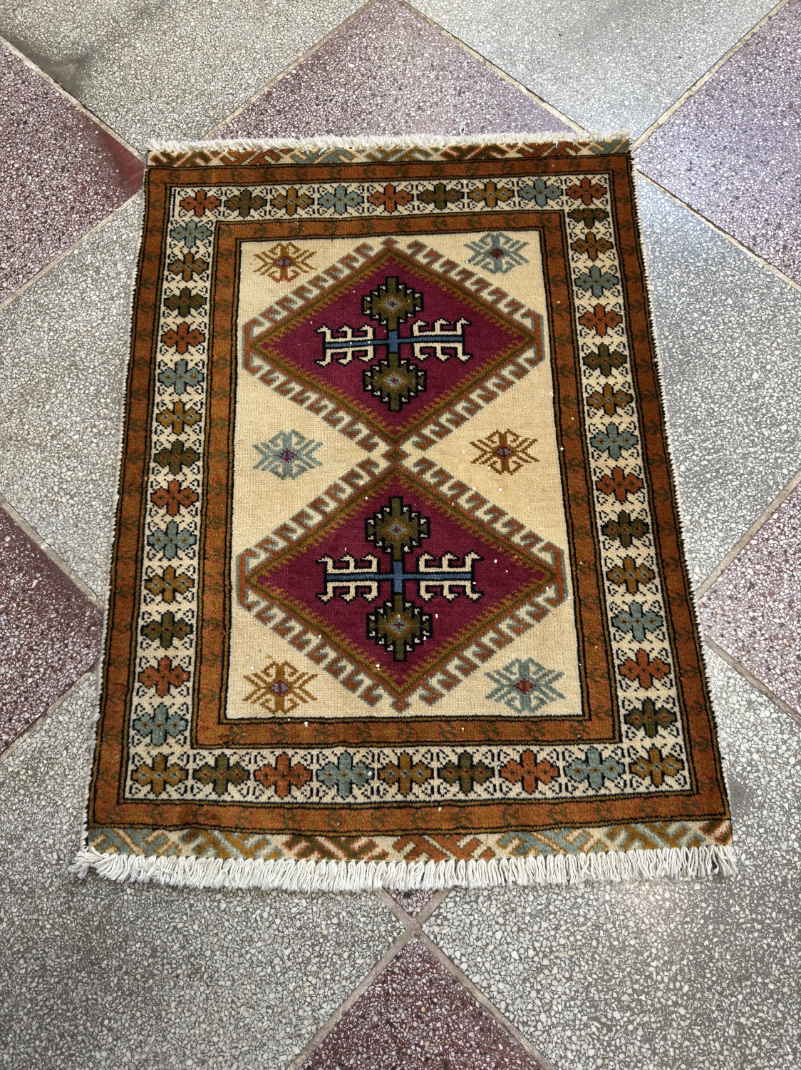 carpet-farshboom-4161441149