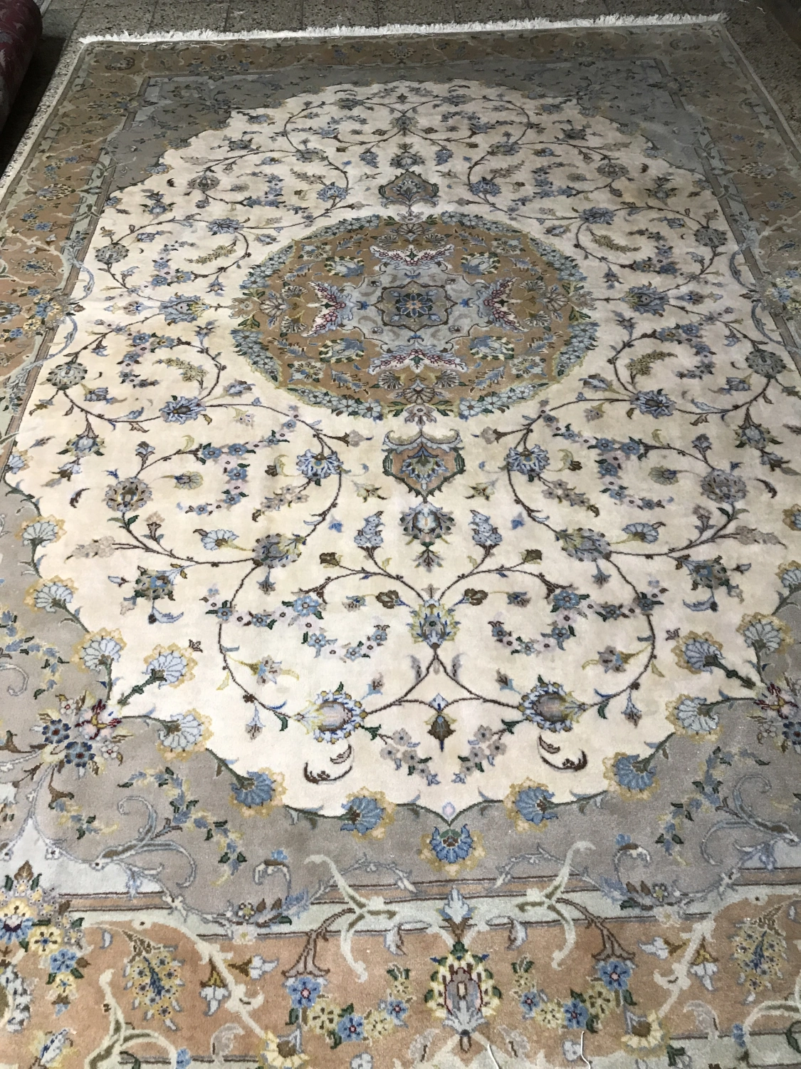carpet-farshboom-5837367655