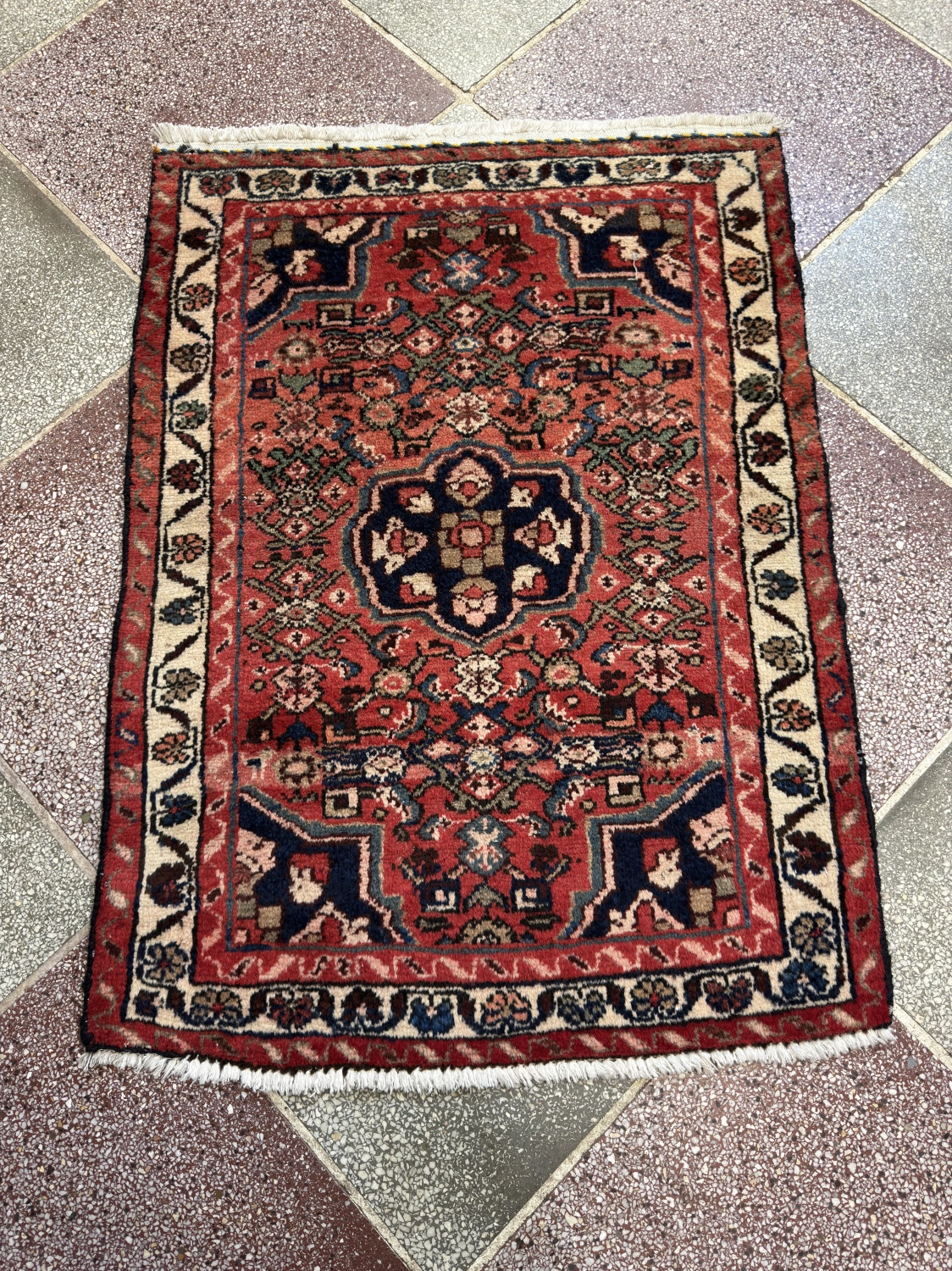 carpet-farshboom-6265700465