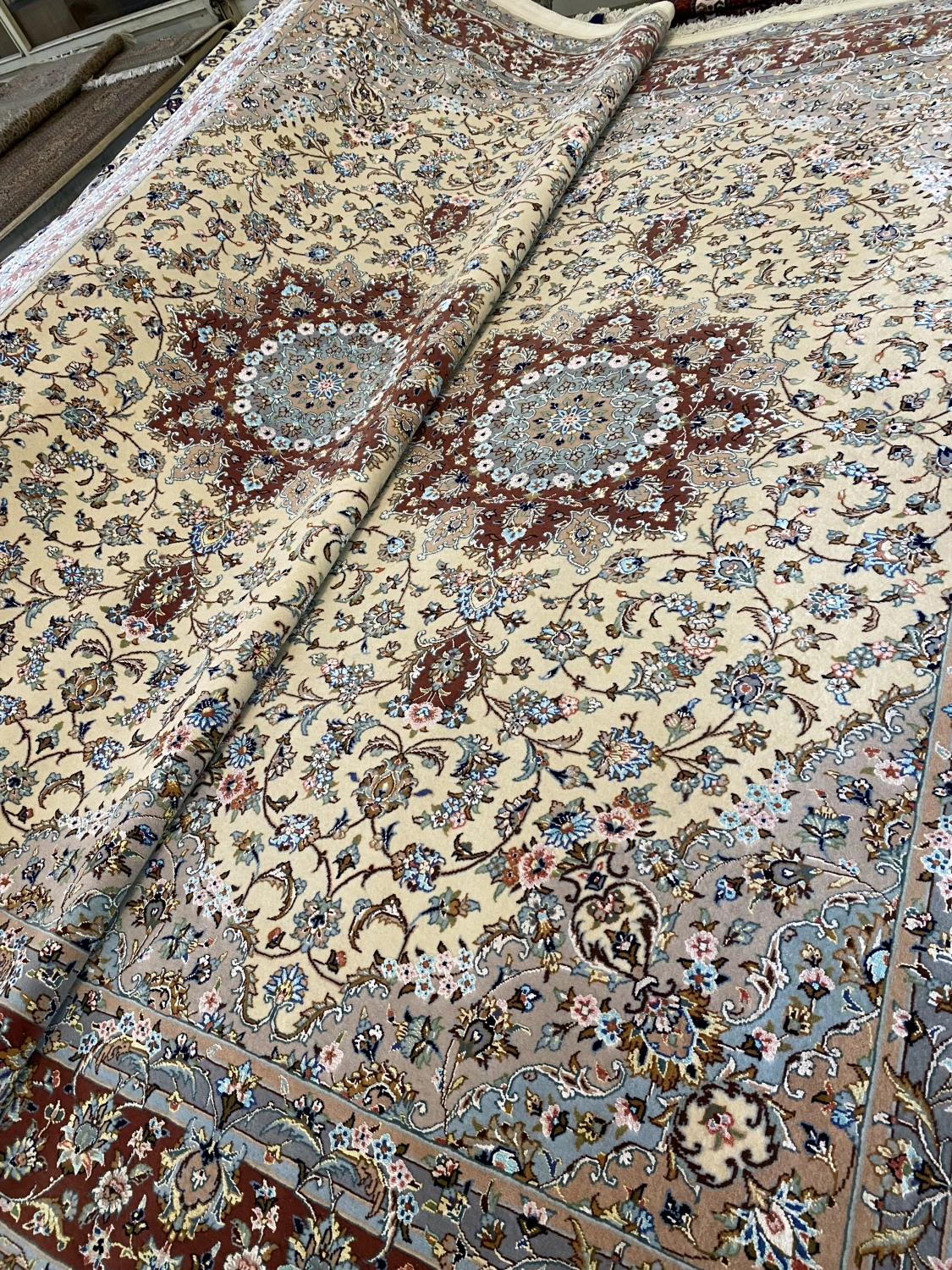 carpet-farshboom-8228855671