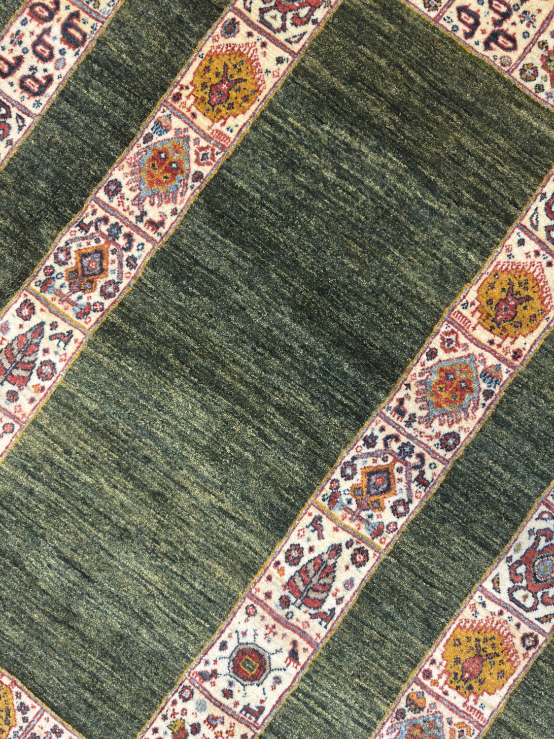 carpet-farshboom-8475305170